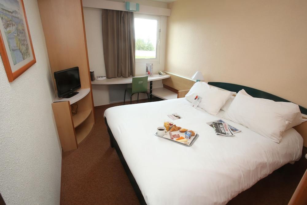 Готель Ibis Auxerre Sud Venoy Екстер'єр фото