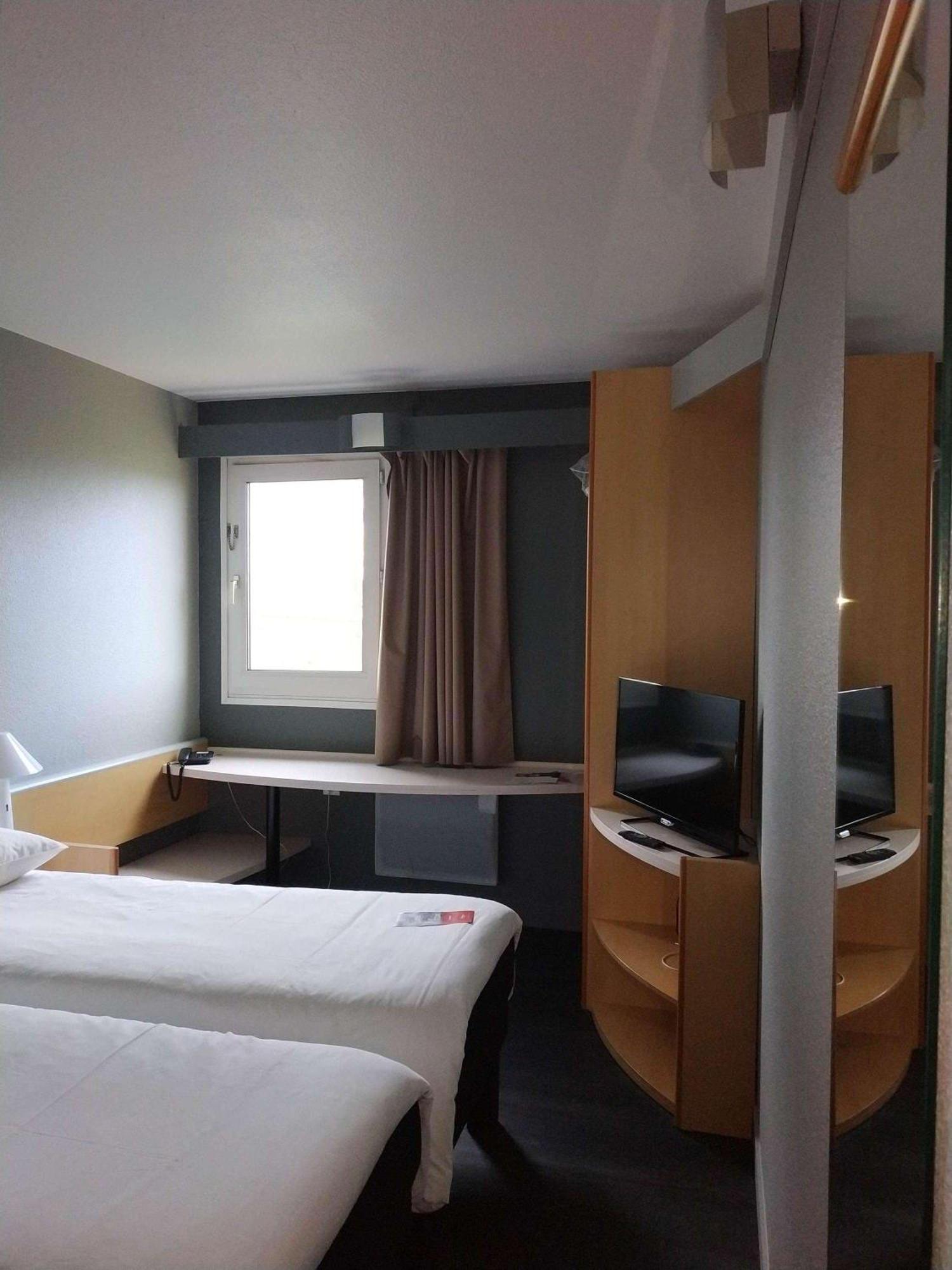 Готель Ibis Auxerre Sud Venoy Екстер'єр фото