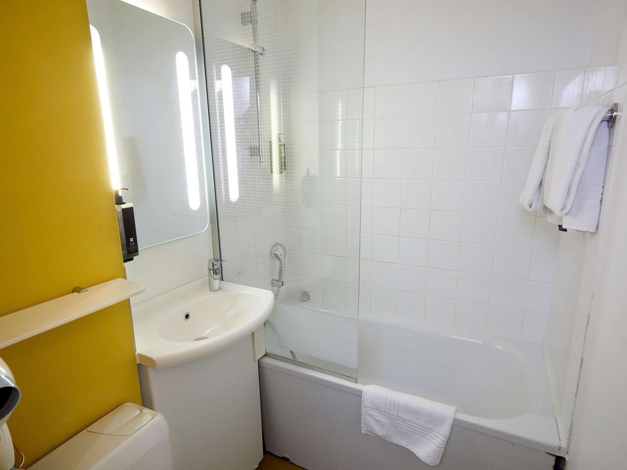 Готель Ibis Auxerre Sud Venoy Екстер'єр фото