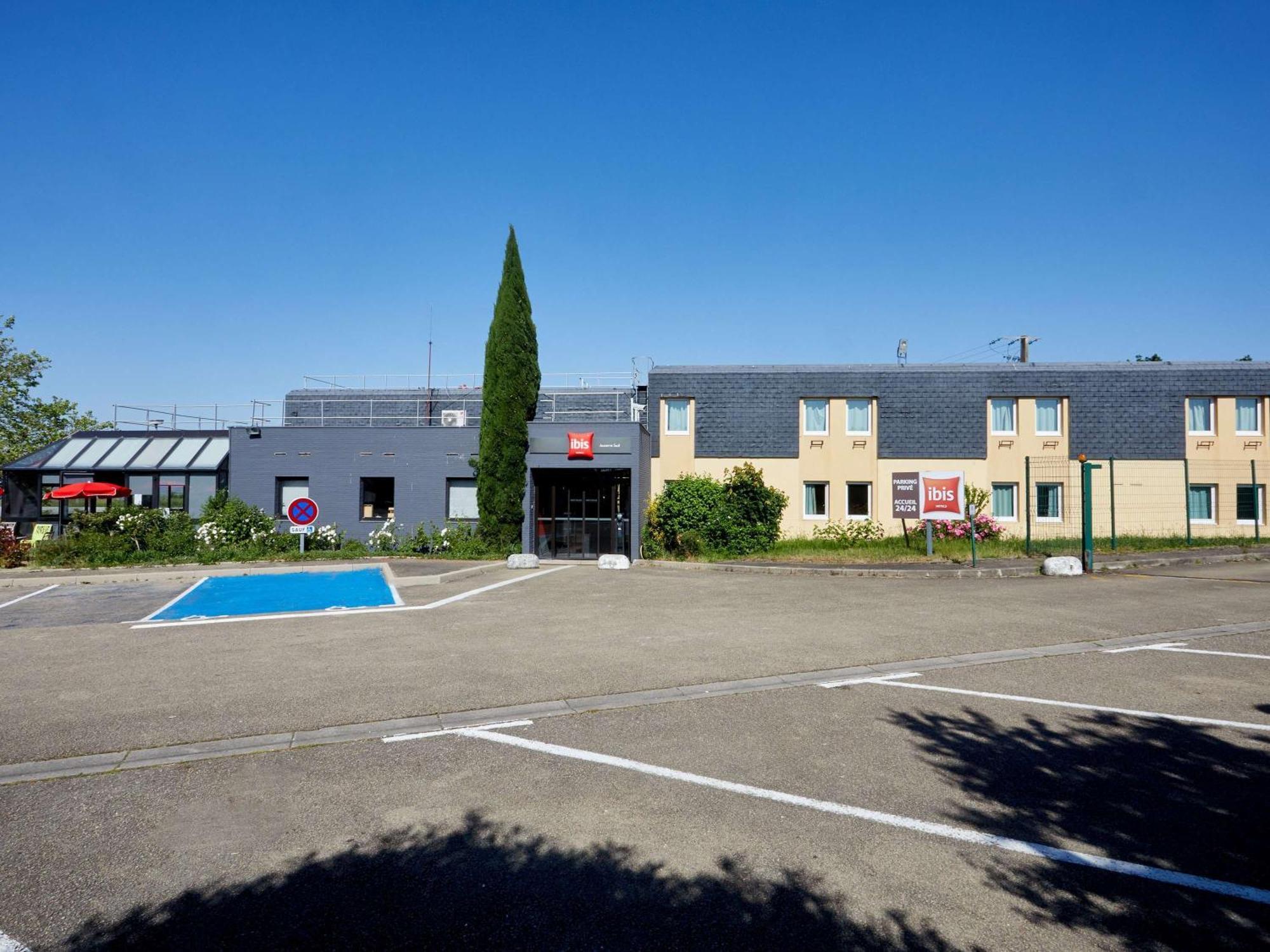 Готель Ibis Auxerre Sud Venoy Екстер'єр фото