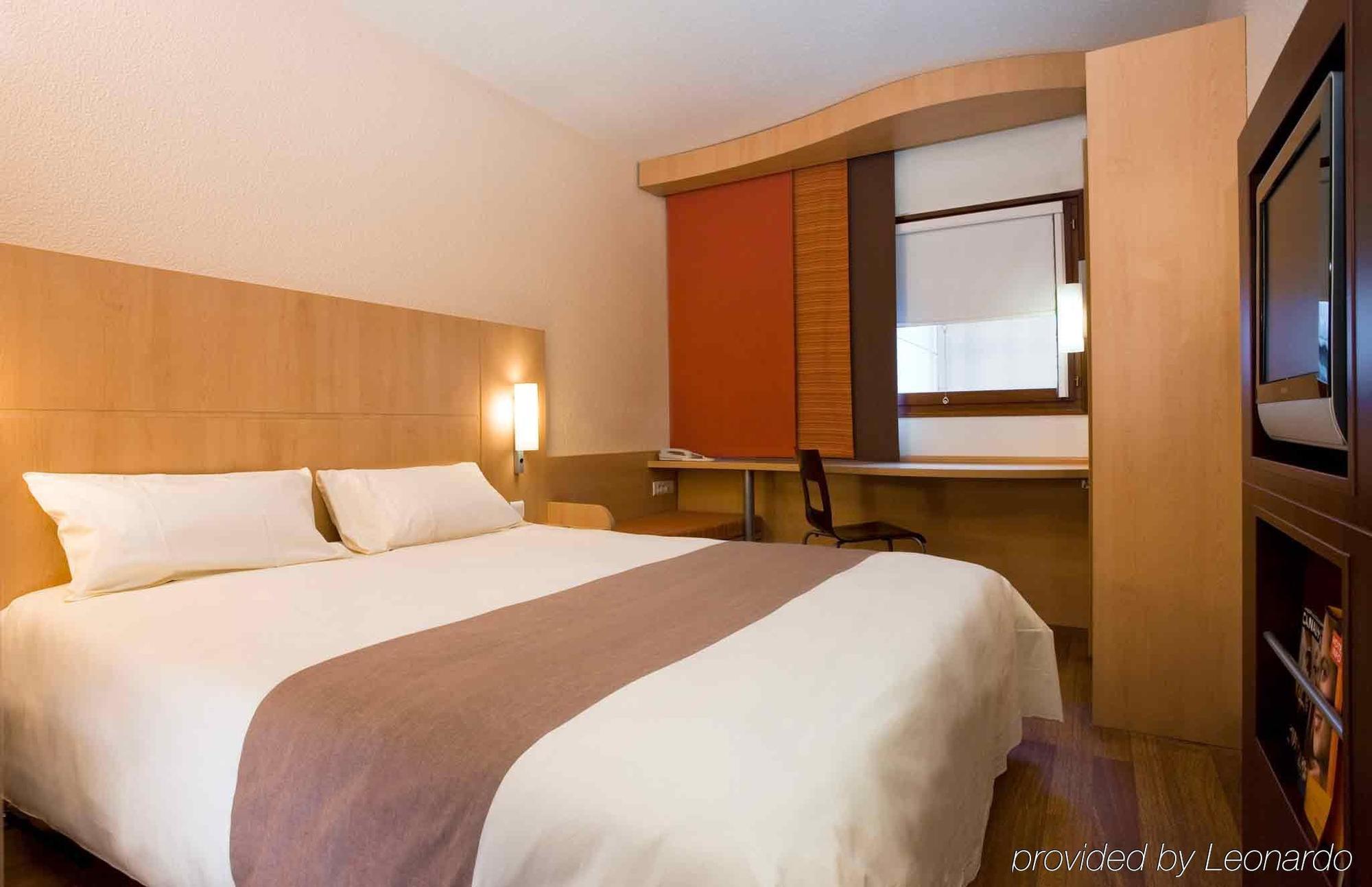 Готель Ibis Auxerre Sud Venoy Екстер'єр фото