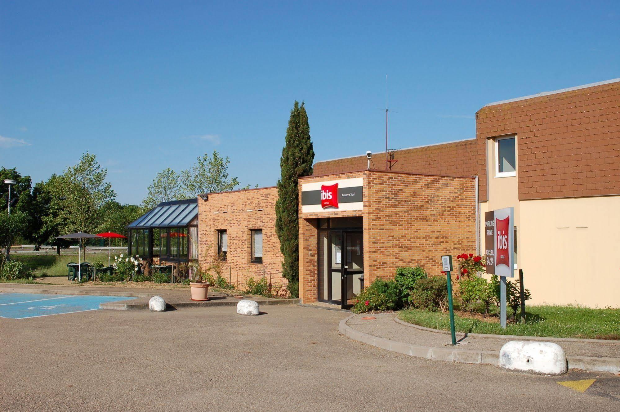 Готель Ibis Auxerre Sud Venoy Екстер'єр фото