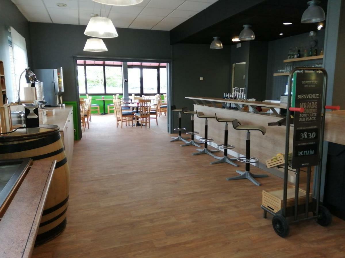 Готель Ibis Auxerre Sud Venoy Екстер'єр фото